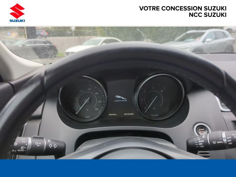 Photo 10 de l’annonce de JAGUAR E-Pace d’occasion à vendre à BELLERIVE-SUR-ALLIER