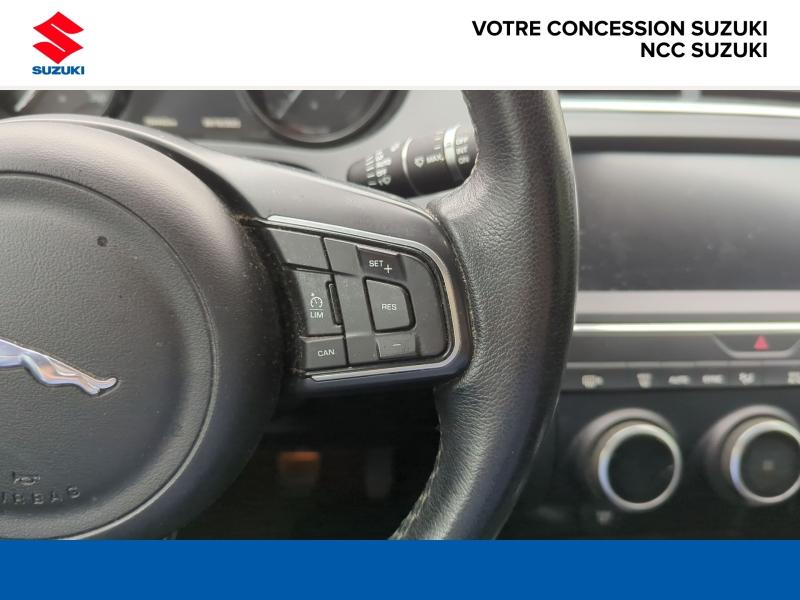 Photo 11 de l’annonce de JAGUAR E-Pace d’occasion à vendre à BELLERIVE-SUR-ALLIER