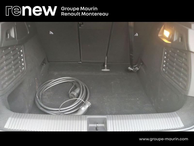 Photo 13 de l’annonce de RENAULT Scenic d’occasion à vendre à VARENNES SUR SEINE