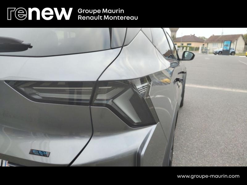 Photo 15 de l’annonce de RENAULT Scenic d’occasion à vendre à VARENNES SUR SEINE