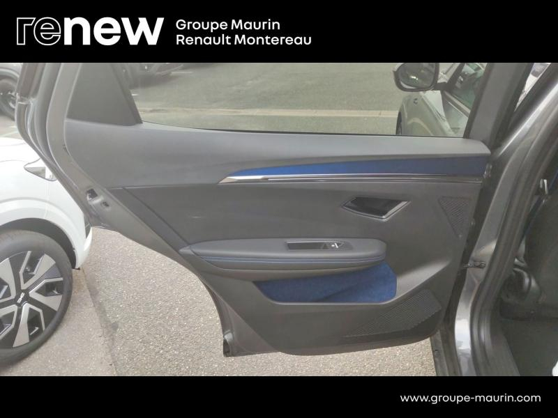 Photo 18 de l’annonce de RENAULT Scenic d’occasion à vendre à VARENNES SUR SEINE