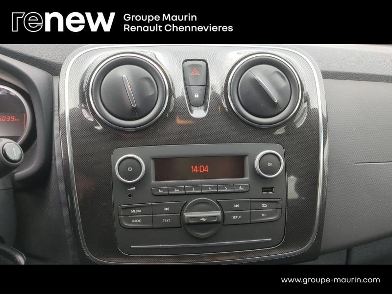 group.seo.links.detann.title Photo 12 de l’annonce de DACIA Sandero d’occasion à vendre à CHENNEVIÈRES-SUR-MARNE
