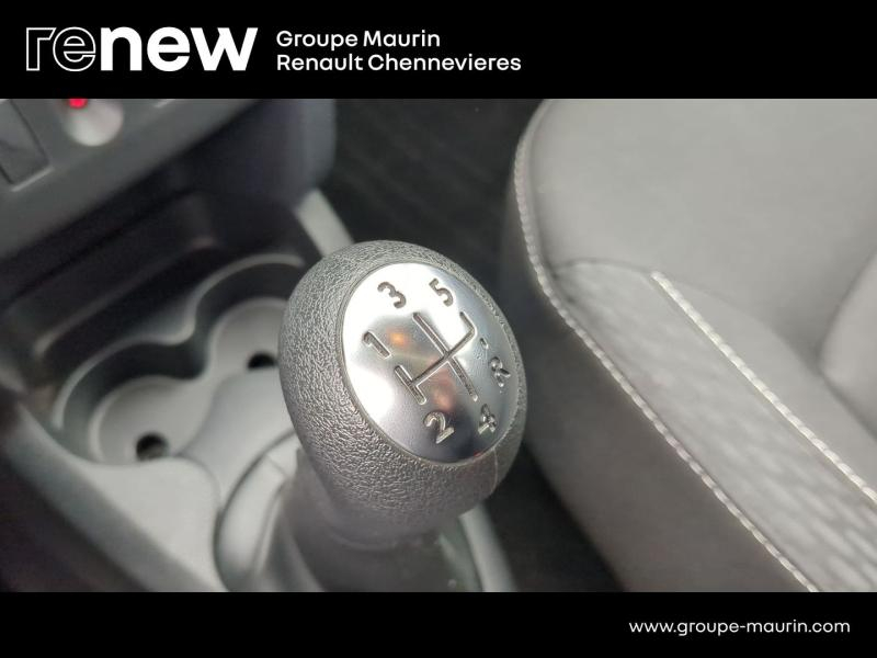 group.seo.links.detann.title Photo 17 de l’annonce de DACIA Sandero d’occasion à vendre à CHENNEVIÈRES-SUR-MARNE