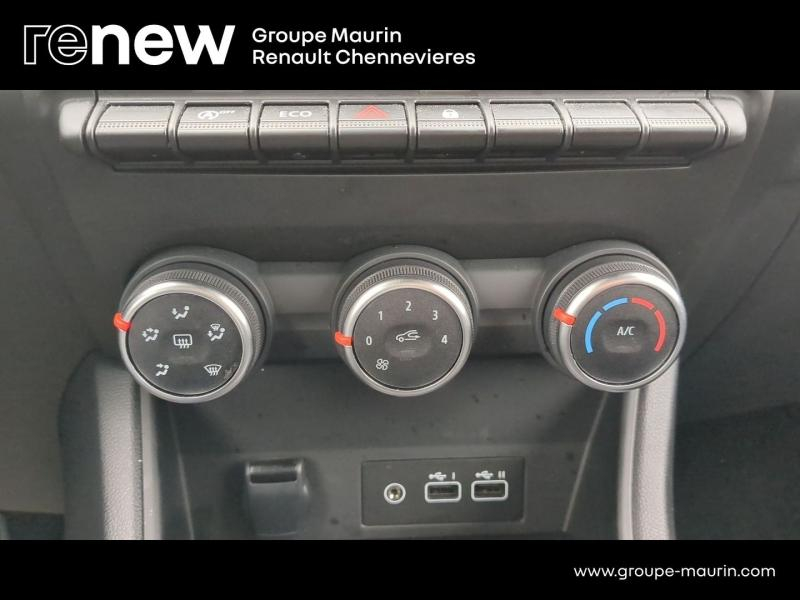 Photo 20 de l’annonce de RENAULT Captur d’occasion à vendre à CHENNEVIÈRES-SUR-MARNE