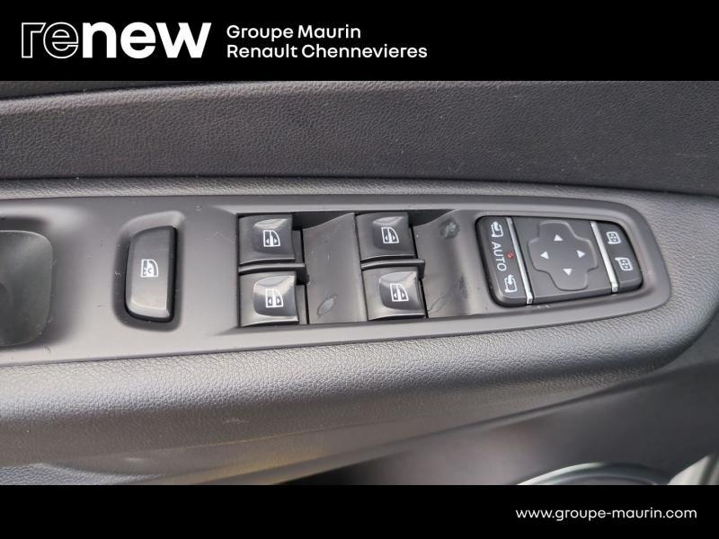 Photo 18 de l’annonce de RENAULT Captur d’occasion à vendre à CHENNEVIÈRES-SUR-MARNE