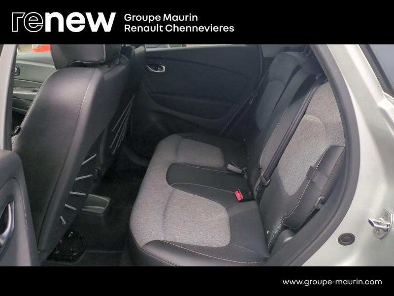 Photo 20 de l’annonce de RENAULT Captur d’occasion à vendre à CHENNEVIÈRES-SUR-MARNE