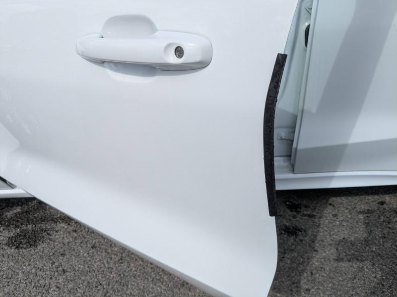 Photo 16 de l’annonce de FORD Focus d’occasion à vendre à DRAGUIGNAN