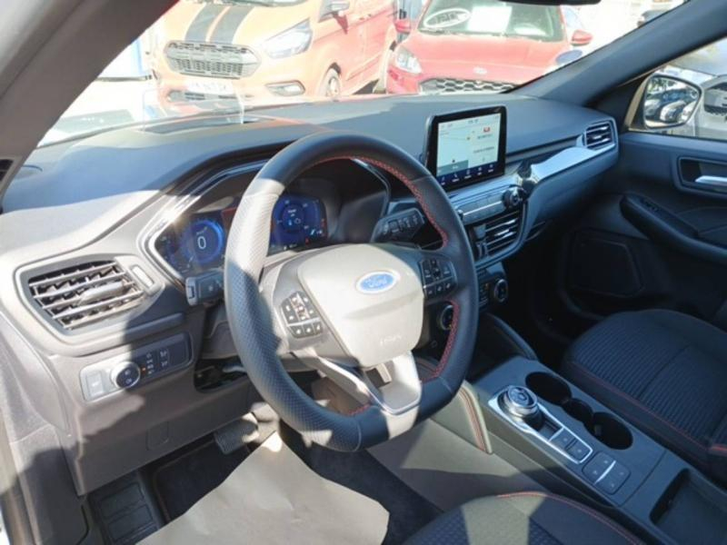 Photo 6 de l’annonce de FORD Kuga d’occasion à vendre à NÎMES