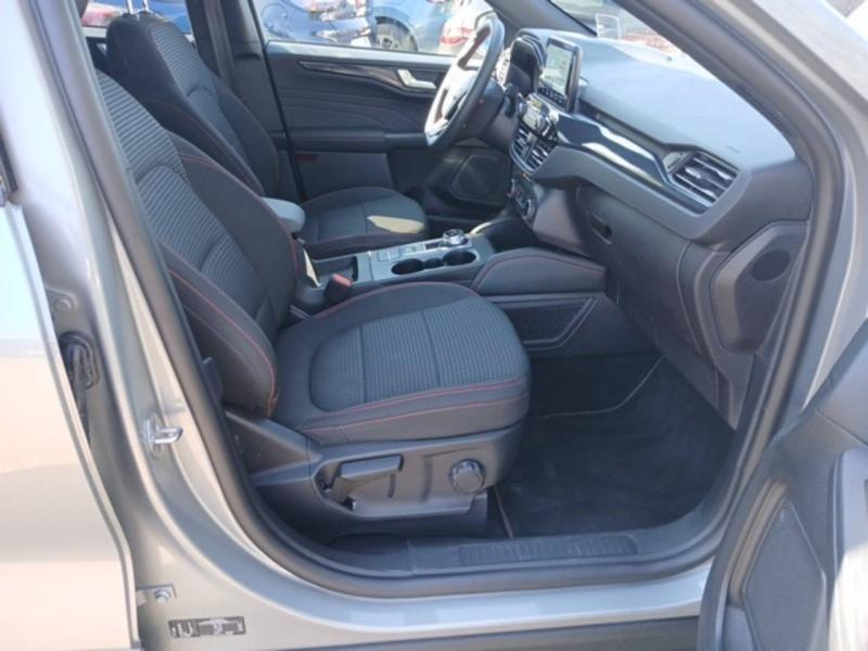Photo 8 de l’annonce de FORD Kuga d’occasion à vendre à NÎMES