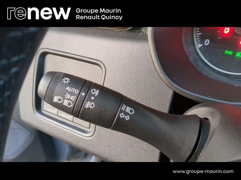Photo 15 de l’annonce de DACIA Duster d’occasion à vendre à QUINCY-SOUS-SÉNART