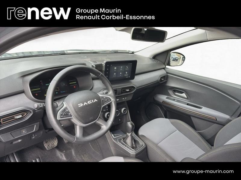 Photo 10 de l’annonce de DACIA Jogger d’occasion à vendre à CORBEIL-ESSONNES
