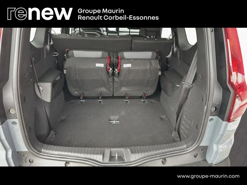 Photo 15 de l’annonce de DACIA Jogger d’occasion à vendre à CORBEIL-ESSONNES