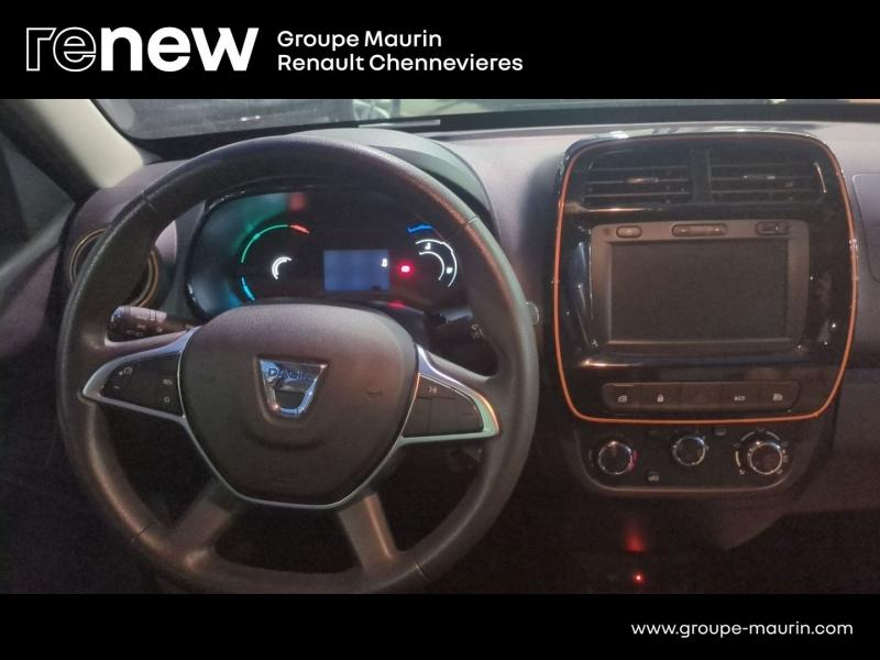 Photo 10 de l’annonce de DACIA Spring d’occasion à vendre à CHENNEVIÈRES-SUR-MARNE