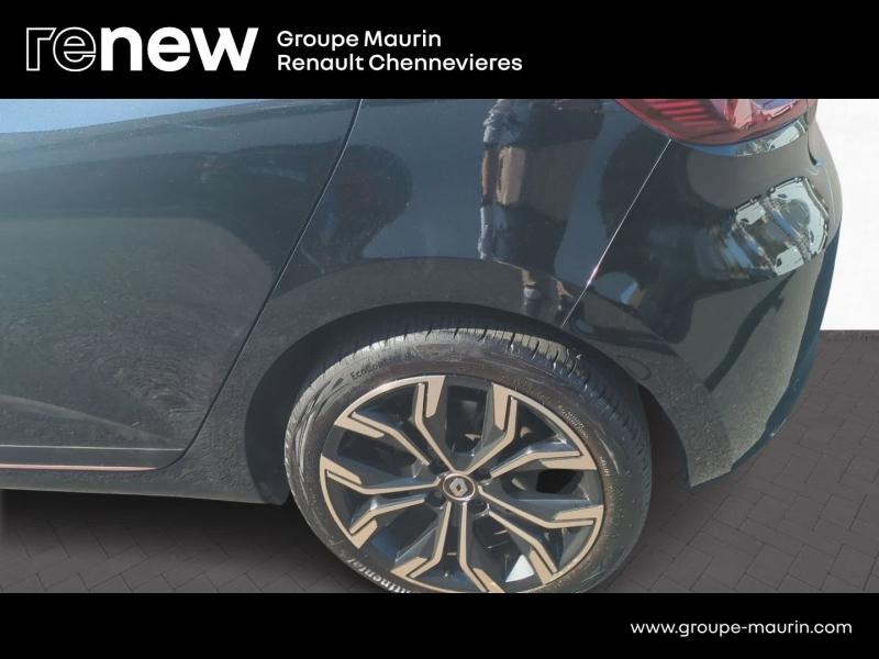 Photo 11 de l’annonce de RENAULT Clio d’occasion à vendre à CHENNEVIÈRES-SUR-MARNE