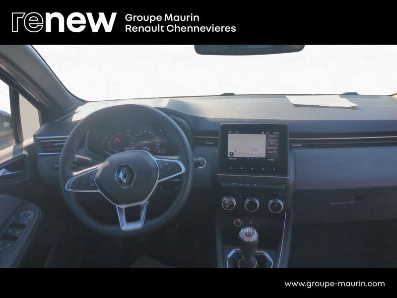 Photo 16 de l’annonce de RENAULT Clio d’occasion à vendre à CHENNEVIÈRES-SUR-MARNE