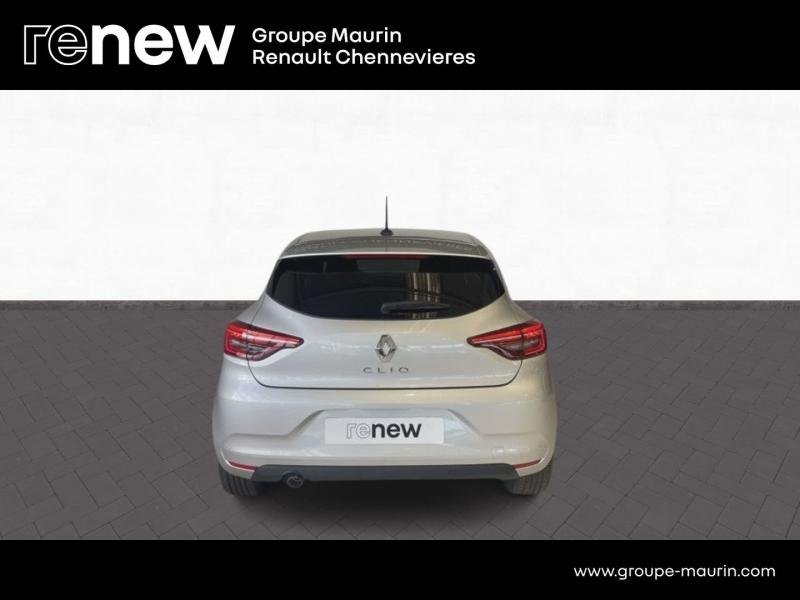 Photo 3 de l’annonce de RENAULT Clio d’occasion à vendre à CHENNEVIÈRES-SUR-MARNE