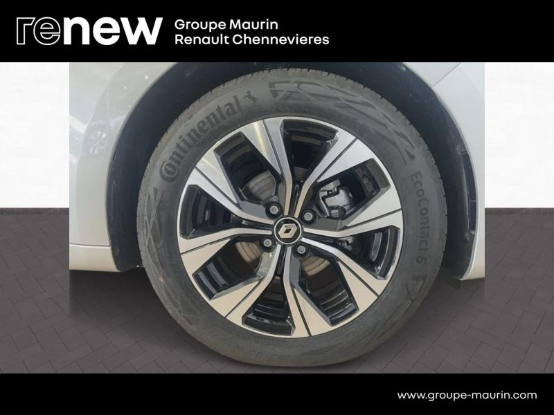 Photo 7 de l’annonce de RENAULT Clio d’occasion à vendre à CHENNEVIÈRES-SUR-MARNE