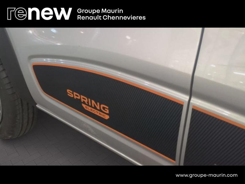 Photo 12 de l’annonce de DACIA Spring d’occasion à vendre à CHENNEVIÈRES-SUR-MARNE