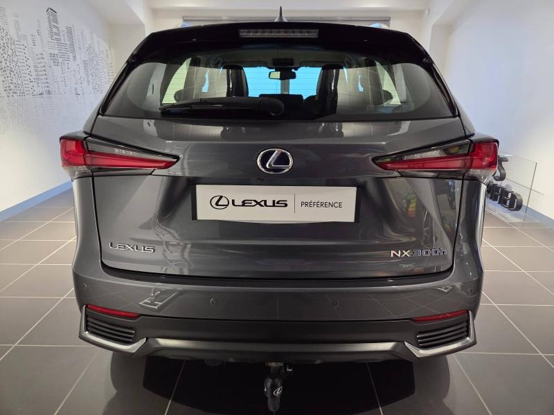 Photo 16 de l’annonce de LEXUS NX d’occasion à vendre à AUBIÈRE
