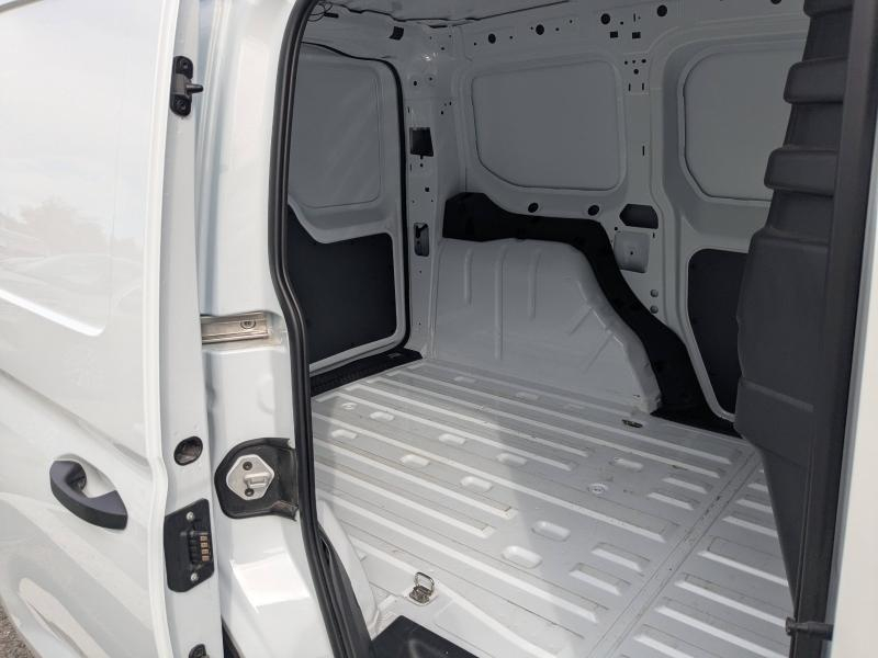 Photo 8 de l’annonce de FORD Transit Connect VUL d’occasion à vendre à DRAGUIGNAN