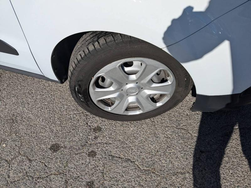 group.seo.links.detann.title Photo 4 de l’annonce de FORD Transit Courier VUL d’occasion à vendre à AIX-EN-PROVENCE