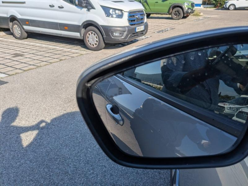 Photo 9 de l’annonce de FORD Kuga d’occasion à vendre à LA VALETTE