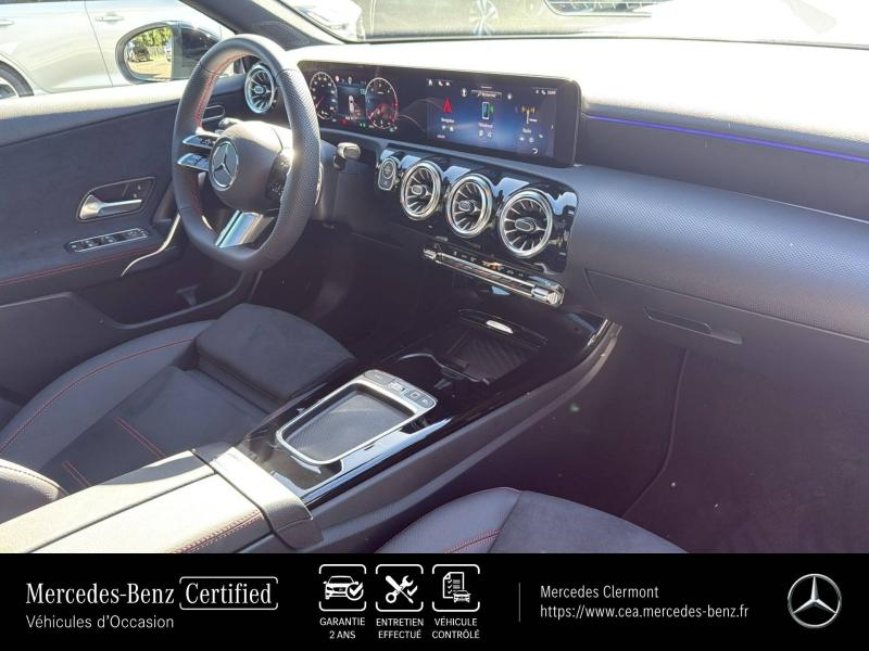 Photo 11 de l’annonce de MERCEDES-BENZ Classe A d’occasion à vendre à BELLERIVE-SUR-ALLIER