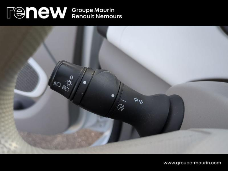 Photo 18 de l’annonce de RENAULT Zoe d’occasion à vendre à SAINT PIERRE LES NEMOURS