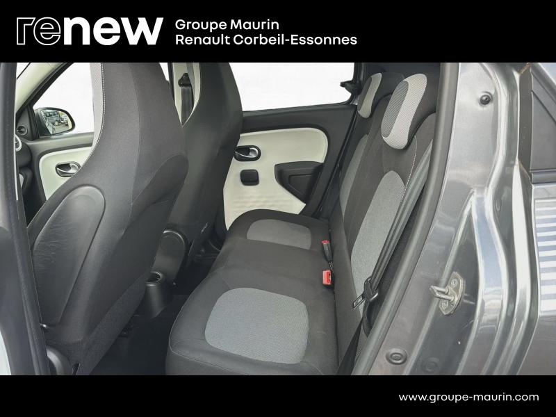 Photo 11 de l’annonce de RENAULT Twingo d’occasion à vendre à CORBEIL-ESSONNES