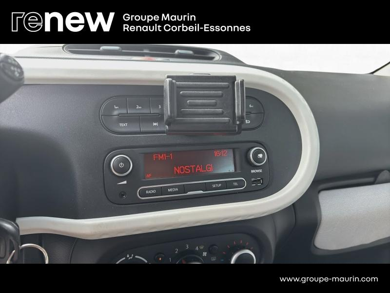 Photo 16 de l’annonce de RENAULT Twingo d’occasion à vendre à CORBEIL-ESSONNES