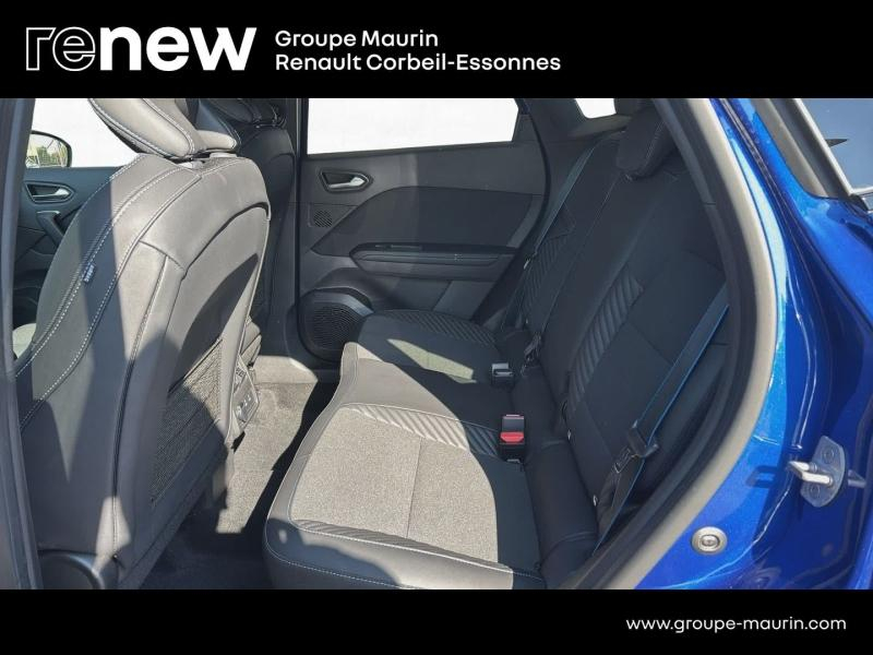 Photo 12 de l’annonce de RENAULT  d’occasion à vendre à CORBEIL-ESSONNES