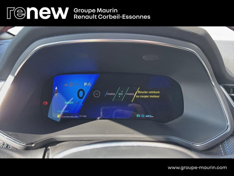 Photo 20 de l’annonce de RENAULT  d’occasion à vendre à CORBEIL-ESSONNES