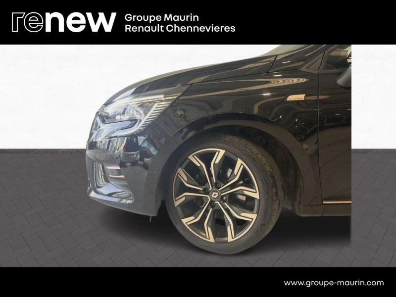 Photo 5 de l’annonce de RENAULT Clio d’occasion à vendre à CHENNEVIÈRES-SUR-MARNE
