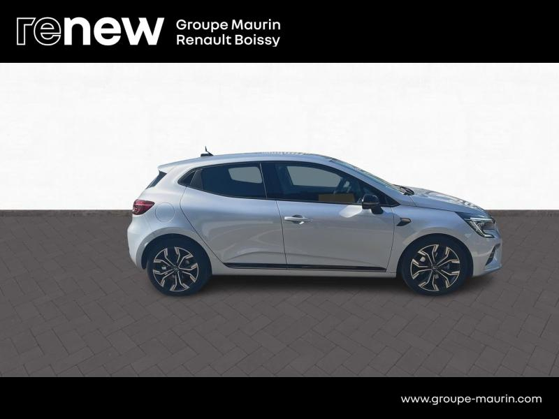Photo 6 de l’annonce de RENAULT Clio d’occasion à vendre à LIMEIL-BRÉVANNES