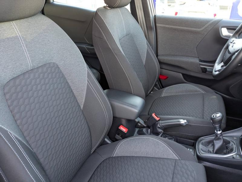 group.seo.links.detann.title Photo 13 de l’annonce de FORD Puma d’occasion à vendre à AVIGNON