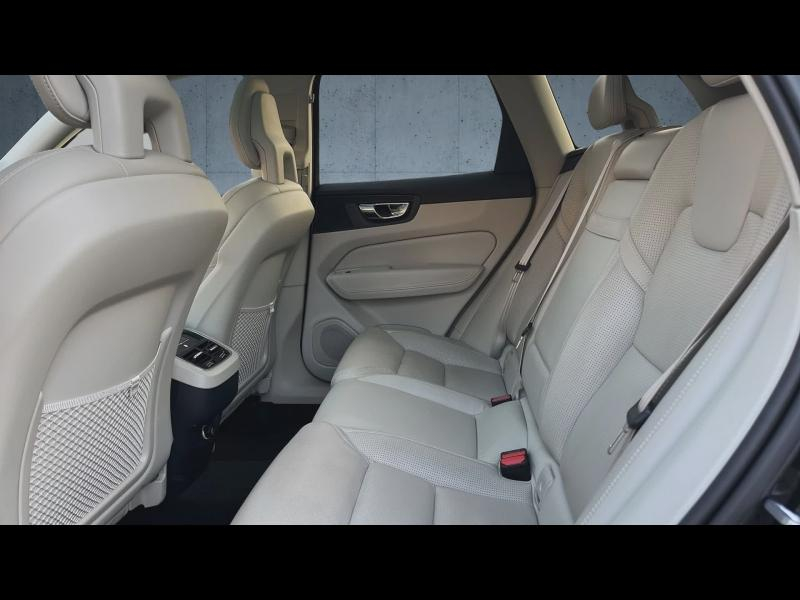 Photo 13 de l’annonce de VOLVO XC60 d’occasion à vendre à MARSEILLE