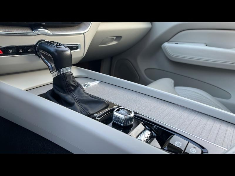 Photo 16 de l’annonce de VOLVO XC60 d’occasion à vendre à MARSEILLE