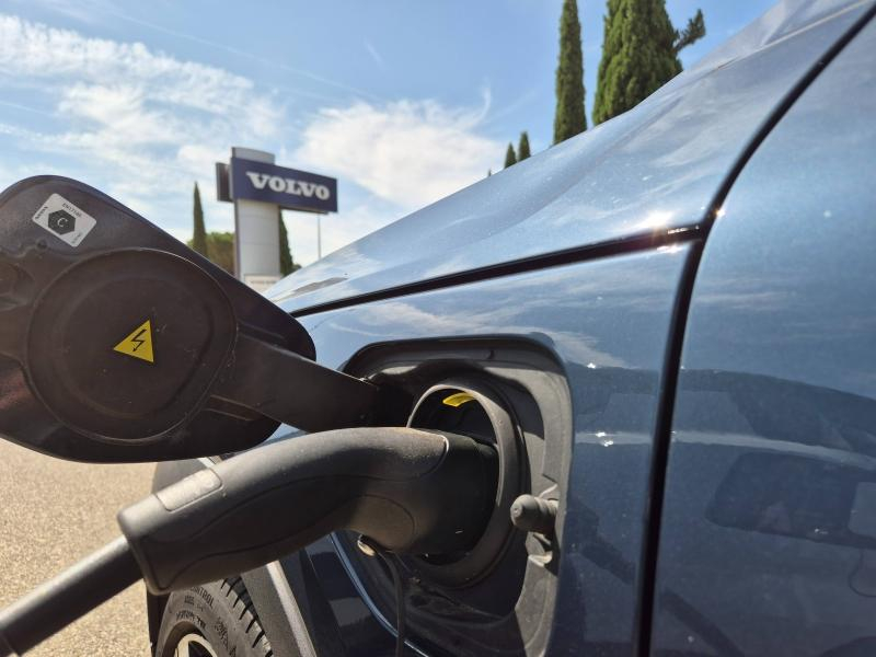 Photo 8 de l’annonce de VOLVO XC40 d’occasion à vendre à AVIGNON