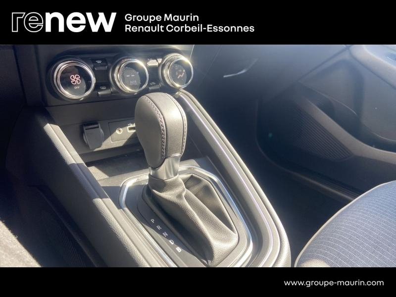 Photo 19 de l’annonce de RENAULT Clio d’occasion à vendre à CORBEIL-ESSONNES
