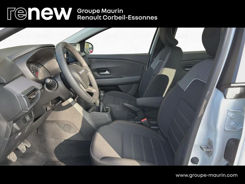 Photo 11 de l’annonce de DACIA Sandero d’occasion à vendre à CORBEIL-ESSONNES