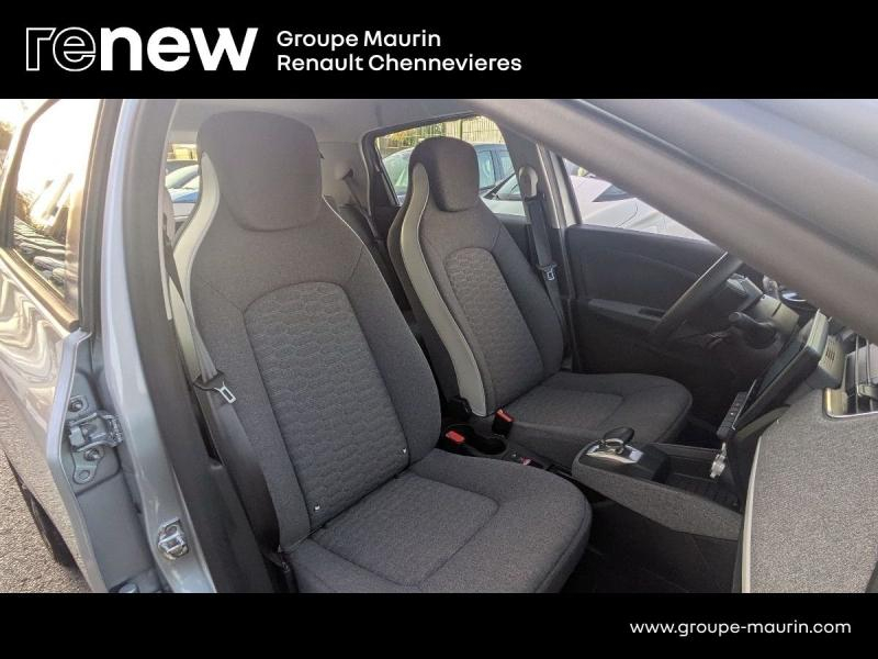 Photo 10 de l’annonce de RENAULT Zoe d’occasion à vendre à CHENNEVIÈRES-SUR-MARNE