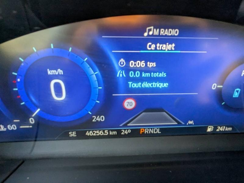 Photo 18 de l’annonce de FORD Kuga d’occasion à vendre à FRÉJUS