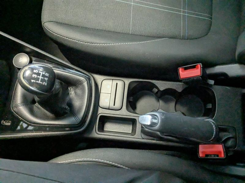 Photo 8 de l’annonce de FORD Fiesta d’occasion à vendre à MARTIGUES