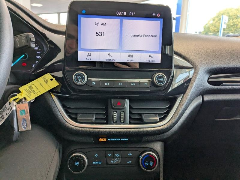 Photo 10 de l’annonce de FORD Fiesta d’occasion à vendre à MARTIGUES