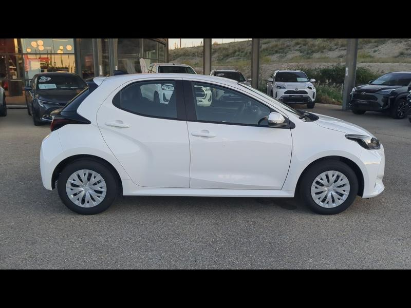 Photo 6 de l’annonce de TOYOTA Yaris d’occasion à vendre à ARLES