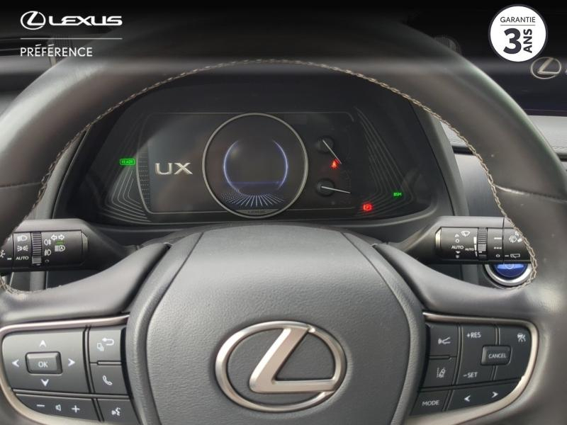 Photo 6 de l’annonce de LEXUS UX d’occasion à vendre à MONTFAVET