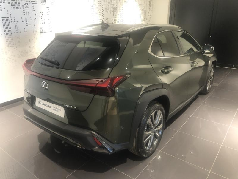 Photo 5 de l’annonce de LEXUS UX d’occasion à vendre à LATTES