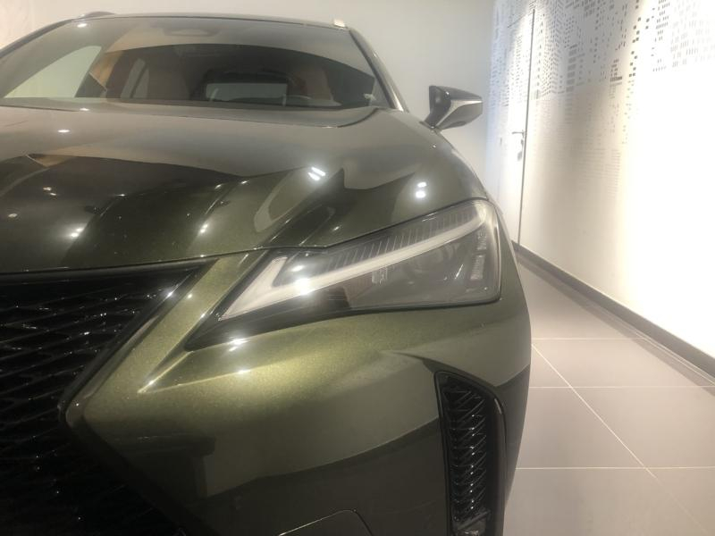 Photo 18 de l’annonce de LEXUS UX d’occasion à vendre à LATTES