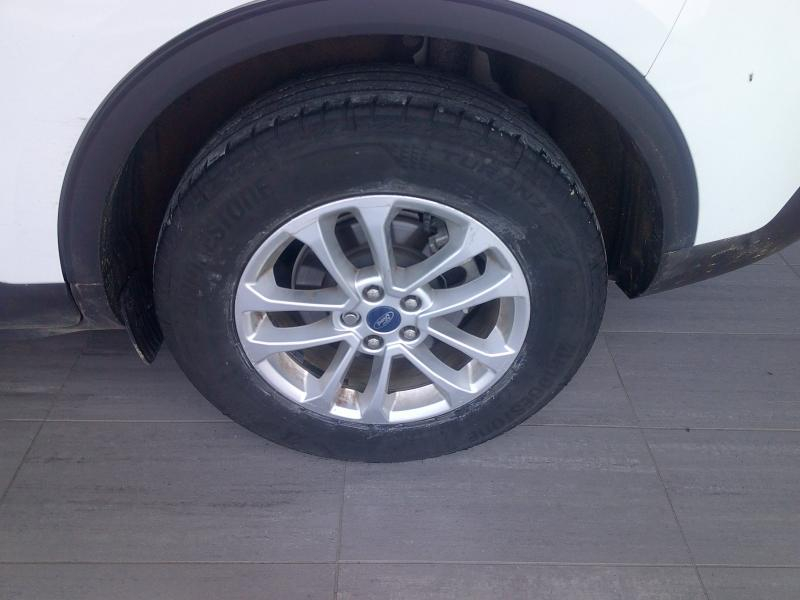 group.seo.links.detann.title Photo 16 de l’annonce de FORD Kuga d’occasion à vendre à PERPIGNAN