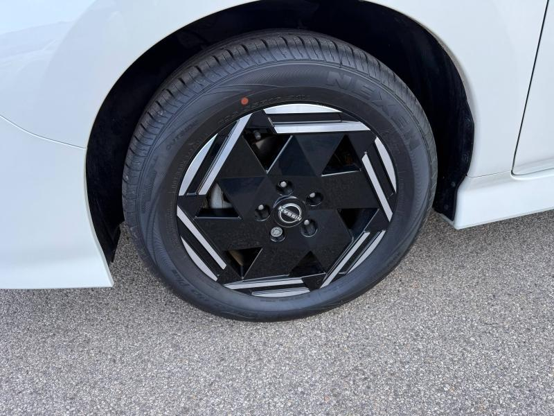 Photo 11 de l’annonce de NISSAN Leaf d’occasion à vendre à NARBONNE